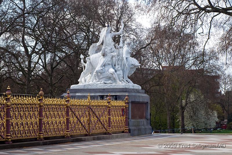 20090408_123659_D300 p1.jpg - Albert Memorial, Tribute to America, Kensington Gardens